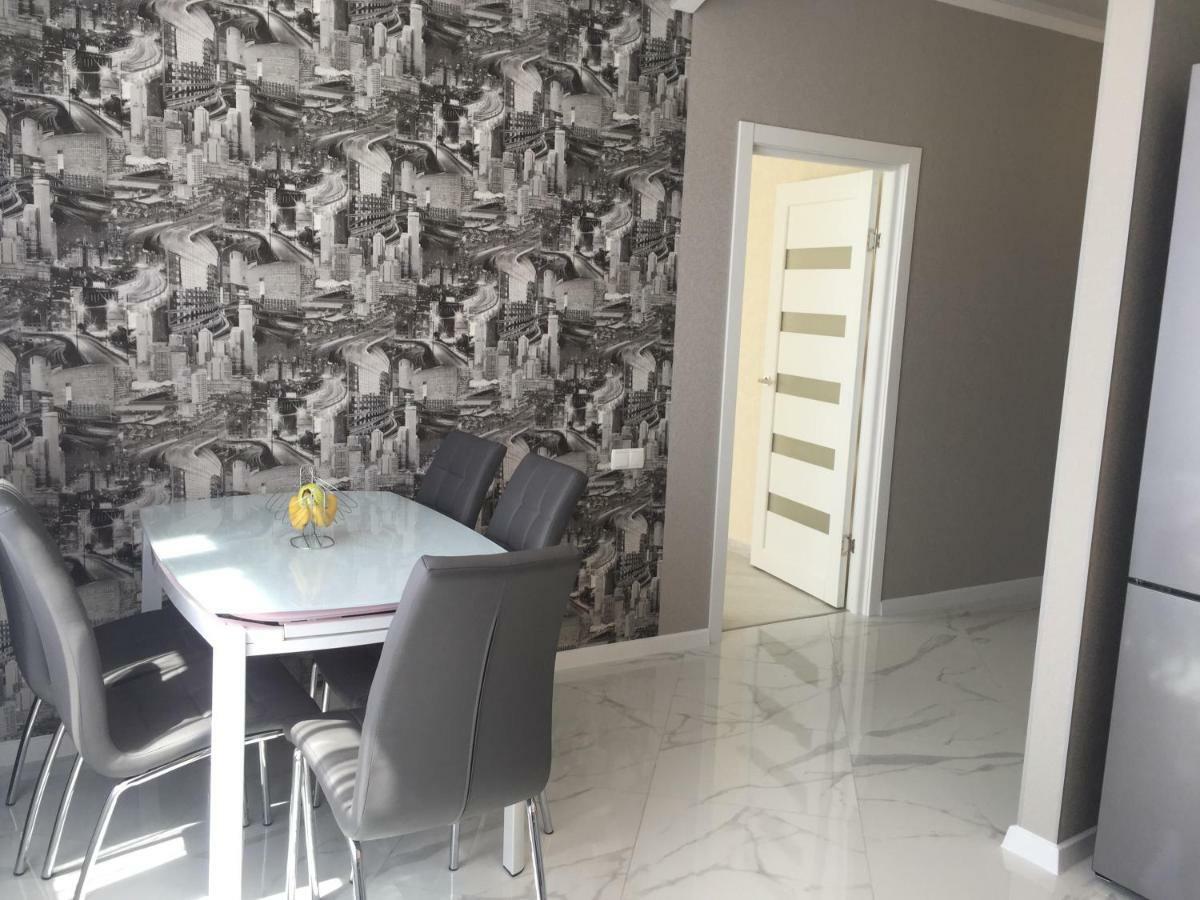 Flat near the sea Odesa Exterior photo